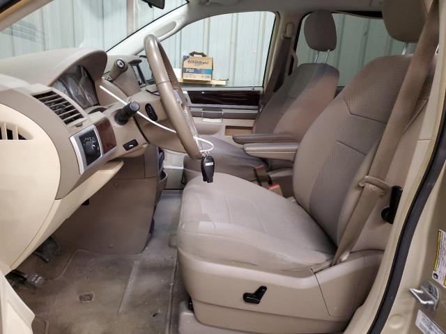 Photo 7 from auction – 2010 CHRYSLER TOWN & COU with VIN 2A4RR5D16AR193978