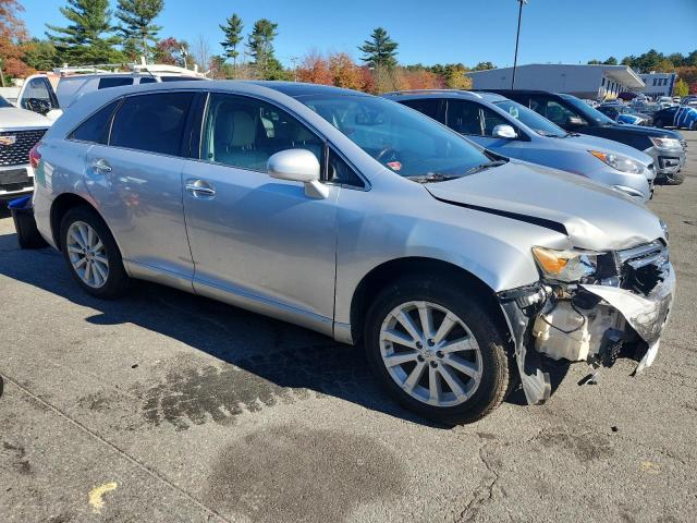 Photo 4 from auction – 2011 TOYOTA VENZA with VIN 4T3BA3BB0BU026070