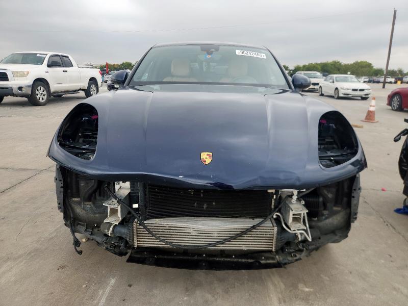 Photo 5 from auction – 2018 PORSCHE MACAN with VIN WP1AA2A59JLB01477