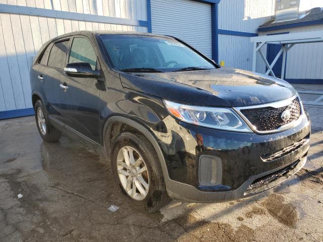 Photo 4 from auction – 2015 KIA SORENTO LX with VIN 5XYKT3A60FG581295