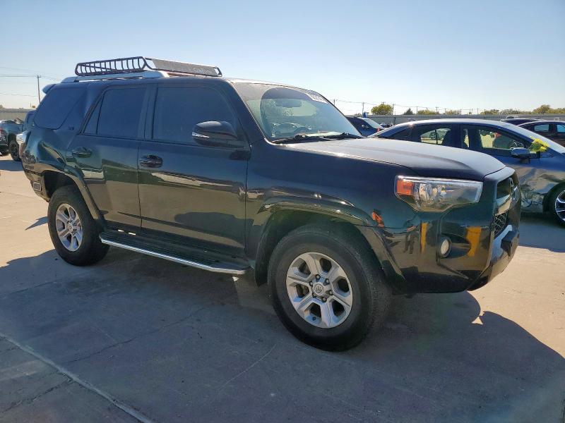 Photo 4 from auction – 2018 TOYOTA 4RUNNER SR with VIN JTEBU5JR5J5502896