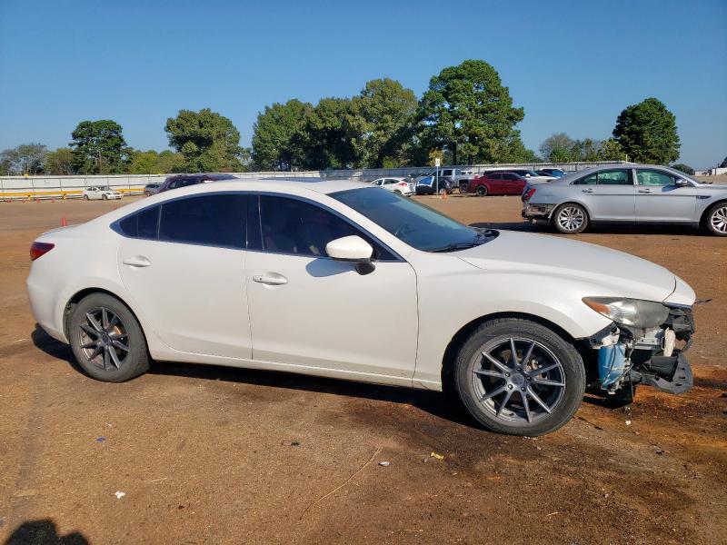 Photo 4 from auction – 2015 MAZDA 6 with VIN JM1GJ1W51F1186400