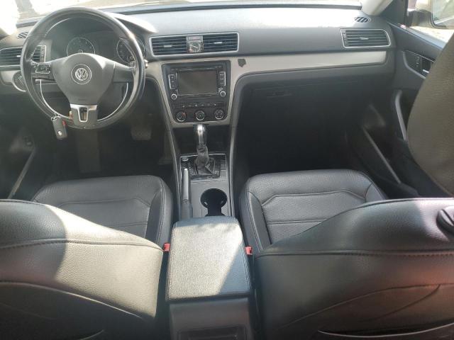 Photo 8 from auction – 2015 VOLKSWAGEN PASSAT S with VIN 1VWAT7A35FC111659