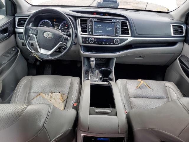 Photo 8 from auction – 2017 TOYOTA HIGHLANDER with VIN 5TDYZRFH8HS220604