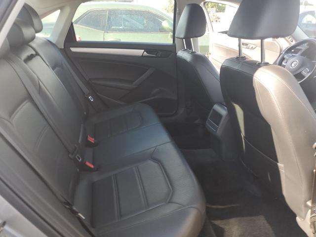 Photo 10 from auction – 2012 VOLKSWAGEN PASSAT SE with VIN 1VWBP7A39CC045668