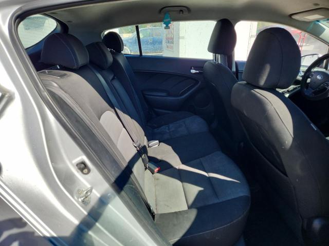 Photo 10 from auction – 2016 KIA FORTE LX with VIN KNAFK5A84G5607468
