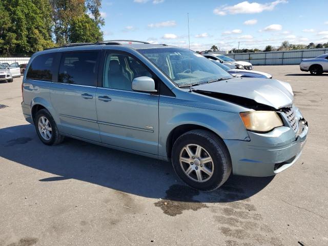 Photo 4 from auction – 2008 CHRYSLER TOWN & COU with VIN 2A8HR54P28R794555