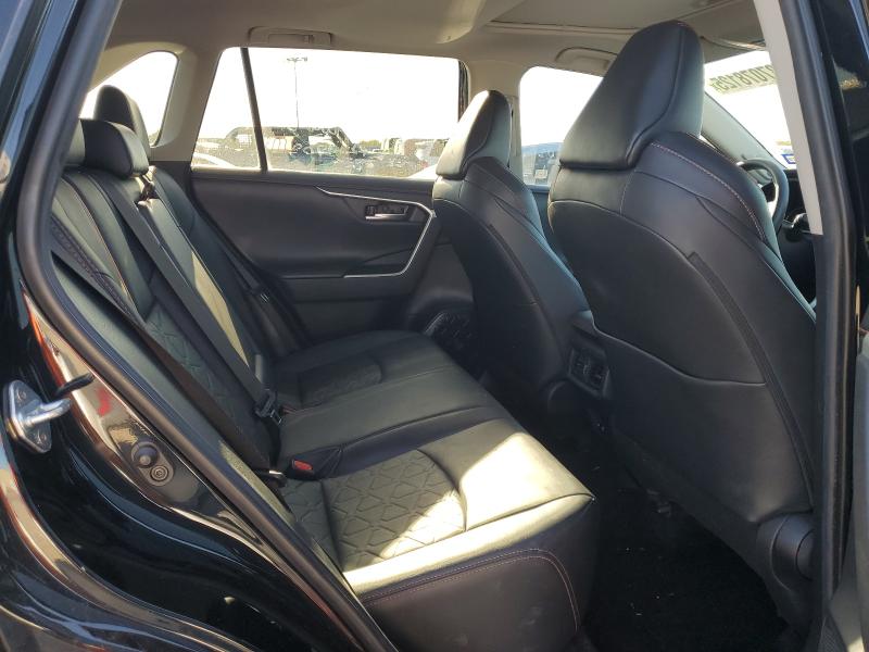 Photo 10 from auction – 2019 TOYOTA RAV4 ADVEN with VIN 2T3J1RFV7KW033990