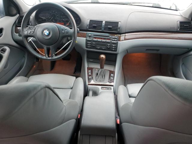 Photo 8 from auction – 2004 BMW 325 IS SUL with VIN WBAAZ33474KP82704
