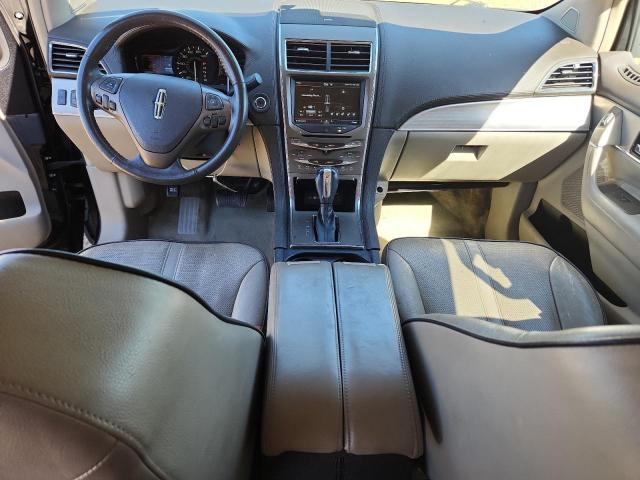 Photo 8 from auction – 2011 LINCOLN MKX with VIN 2LMDJ6JK9BBJ02240