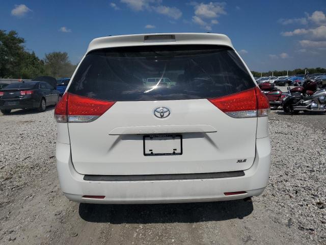 Photo 6 from auction – 2012 TOYOTA SIENNA XLE with VIN 5TDYK3DC9CS220211