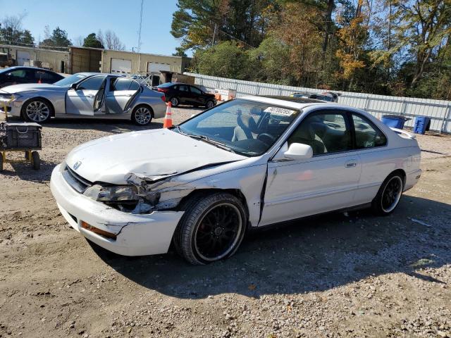 HONDA ACCORD EX 1996 with VIN 1HGCD7153TA010901 - Photo from auction