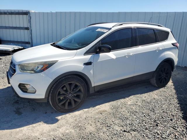 FORD ESCAPE SE 2017 with VIN 1FMCU0G98HUE07375 - Photo from auction