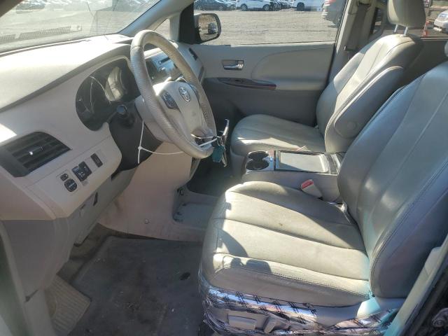 Photo 7 from auction – 2013 TOYOTA SIENNA XLE with VIN 5TDYK3DC3DS281099
