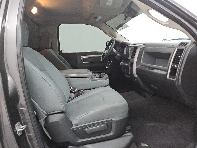 Photo 10 from auction – 2014 RAM 1500 ST with VIN 3C6JR6AG2EG184201