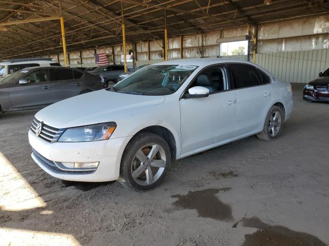 VOLKSWAGEN PASSAT S 2015 with VIN 1VWAT7A38FC081203 - Photo from auction