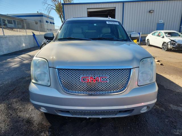 Photo 5 from auction – 2010 GMC YUKON DENA with VIN 1GKUKEEF0AR179714