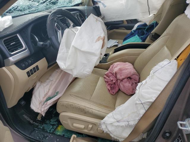 Photo 7 from auction – 2018 TOYOTA HIGHLANDER with VIN 5TDDZRFH5JS828696