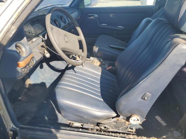 Photo 7 from auction – 1983 MERCEDES-BENZ 300-CLASS with VIN WDBAB53A3DB003192