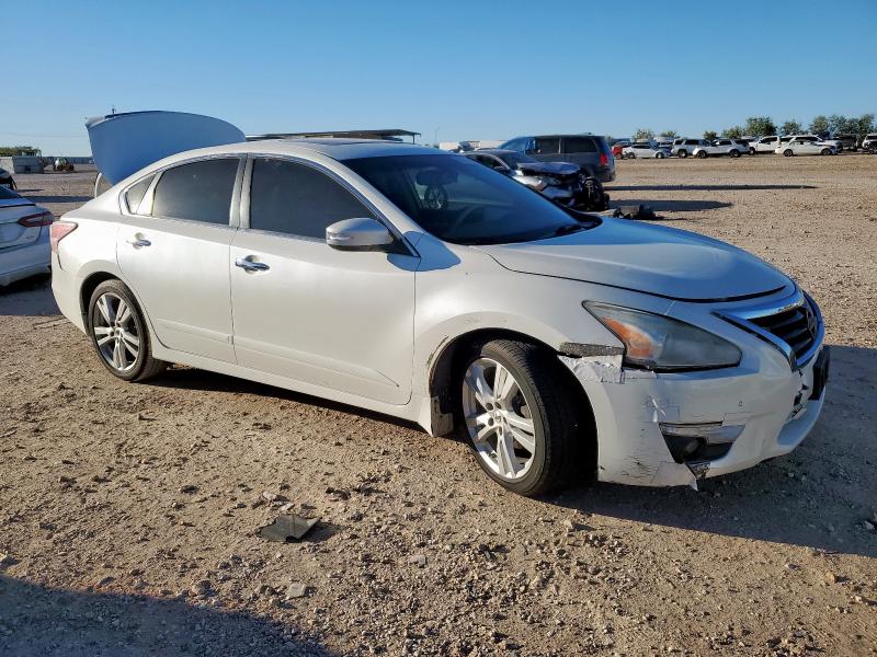 Photo 4 from auction – 2015 NISSAN ALTIMA 3.5 with VIN 1N4BL3AP0FC579761