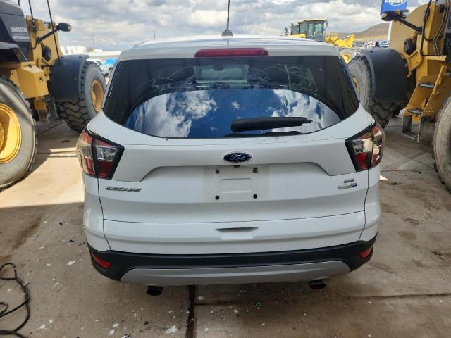 Photo 6 from auction – 2017 FORD ESCAPE SE with VIN 1FMCU9GD0HUE87182