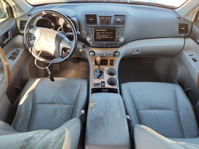Photo 8 from auction – 2009 TOYOTA HIGHLANDER with VIN JTEEW44A692033743