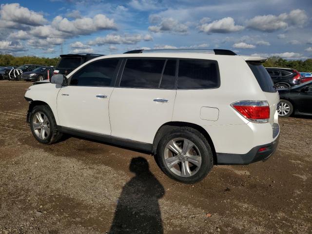 Photo 2 from auction – 2013 TOYOTA HIGHLANDER with VIN 5TDDK3EH6DS242063