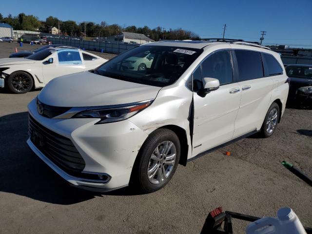 TOYOTA SIENNA LIMITED 2021 with VIN 5TDESKFC6MS033052 - Photo from auction