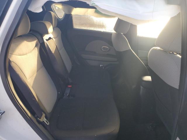 Photo 11 from auction – 2014 KIA SOUL with VIN KNDJN2A21E7045951
