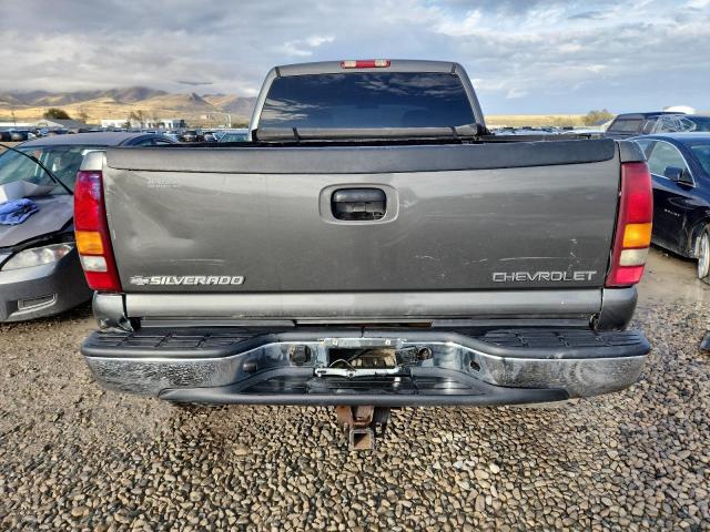 Photo 6 from auction – 2002 CHEVROLET SILVERADO with VIN 1GCHK23U72F212529