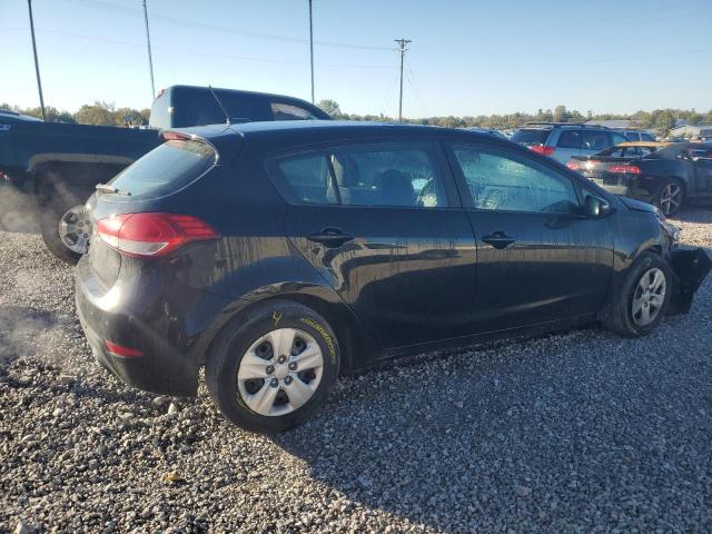 Photo 3 from auction – 2017 KIA FORTE with VIN KNAFK5A83H5719261