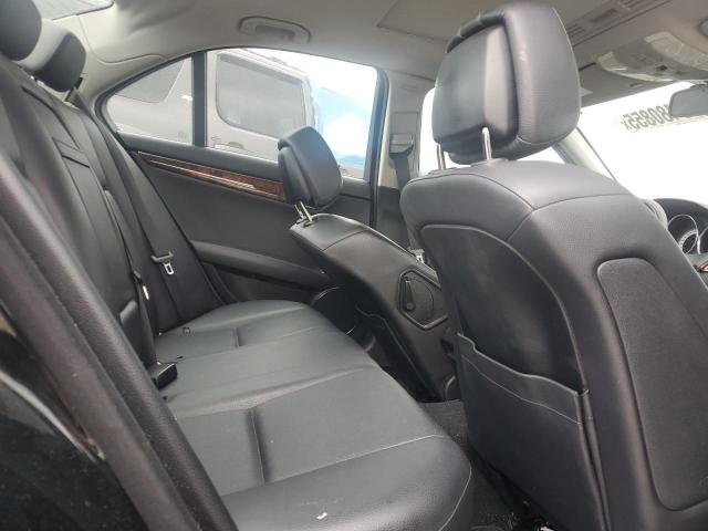 Photo 10 from auction – 2013 MERCEDES BENZ C with VIN WDDGF4HB2DR263348