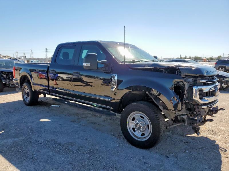 Photo 4 from auction – 2022 FORD F350 SUPER with VIN 1FT8W3BT4NEE16587
