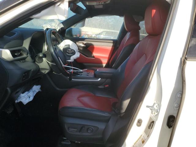 Photo 7 from auction – 2023 TOYOTA HIGHLANDER with VIN 5TDKDRAH6PS028494