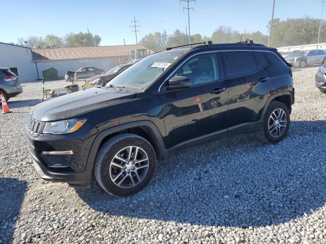 JEEP COMPASS LA 2018 with VIN 3C4NJDBB5JT100463 - Photo from auction