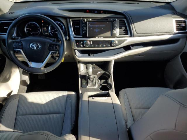 Photo 8 from auction – 2018 TOYOTA HIGHLANDER with VIN 5TDZZRFH6JS250405
