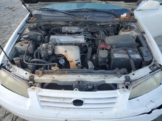 Photo 11 from auction – 1997 TOYOTA CAMRY CE with VIN 4T1BG22K4VU802836