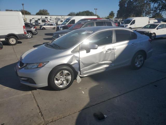 HONDA CIVIC LX 2015 with VIN 19XFB2F55FE253835 - Photo from auction