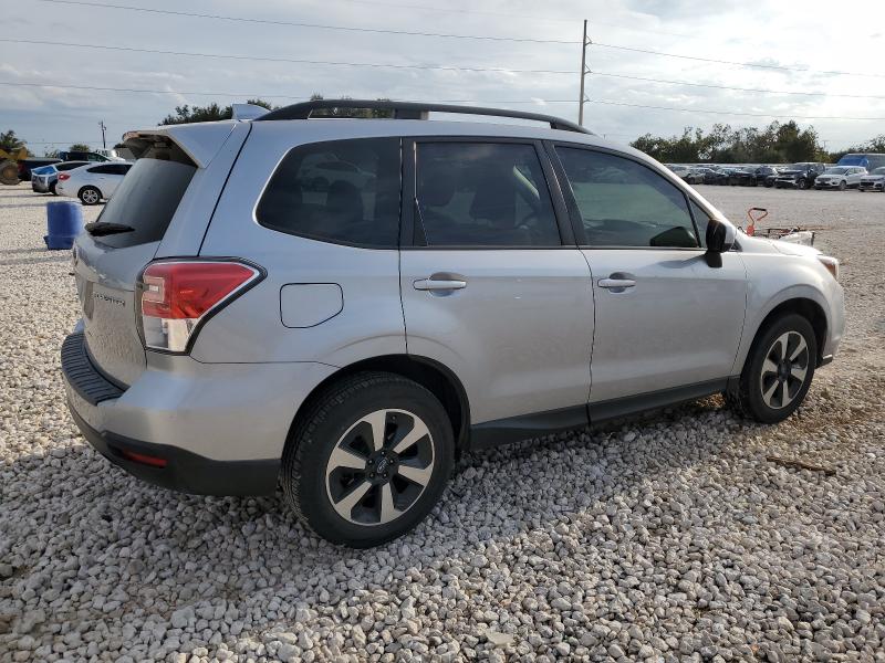 Photo 3 from auction – 2018 SUBARU FORESTER 2 with VIN JF2SJADC9JH617045