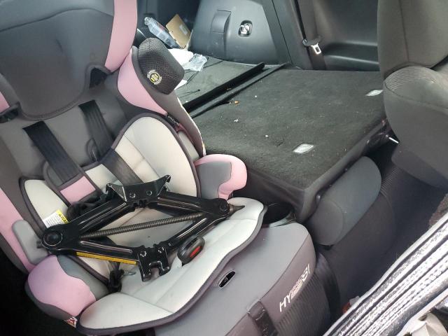 Photo 10 from auction – 2011 TOYOTA SCION TC with VIN JTKJF5C71B3001595