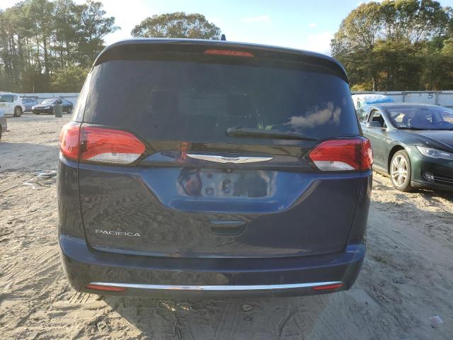 Photo 6 from auction – 2017 CHRYSLER PACIFICA T with VIN 2C4RC1BG1HR560626