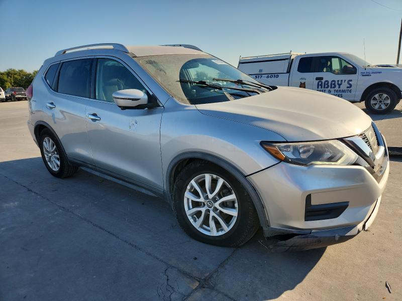 Photo 4 from auction – 2017 NISSAN ROGUE SV with VIN KNMAT2MT6HP592826