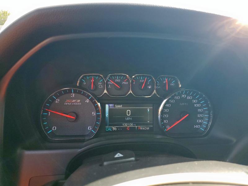 Photo 9 from auction – 2015 CHEVROLET SILVERADO with VIN 3GCUKREC8FG152471