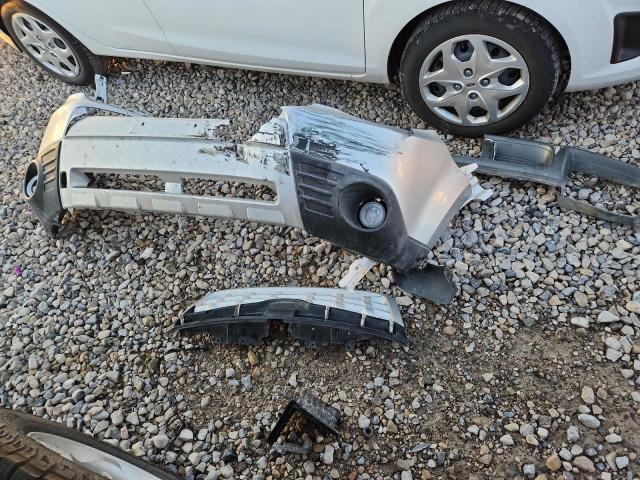 Photo 12 from auction – 2000 NISSAN FRONTIER with VIN 1N6ED27Y8YC398535