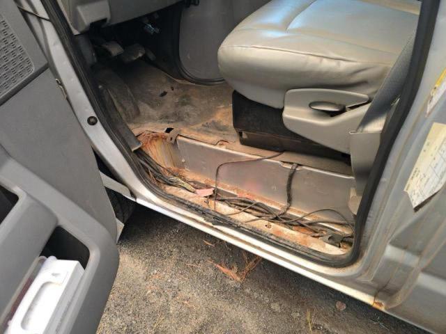 Photo 6 from auction – 2012 FORD ECONOLINE with VIN 1FTNE2EW5CDB25850