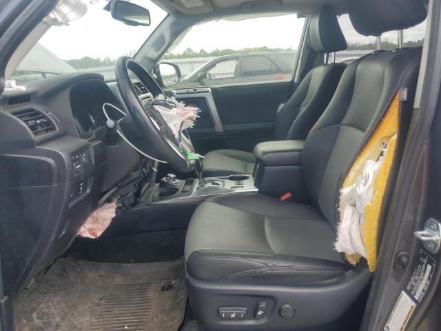 Photo 7 from auction – 2018 TOYOTA 4RUNNER SR with VIN JTEBU5JR0J5538799