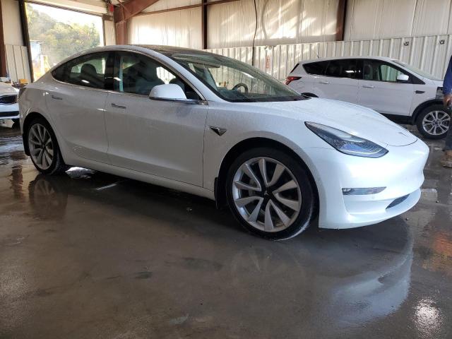Photo 4 from auction – 2018 TESLA MODEL 3 with VIN 5YJ3E1EB0JF121998