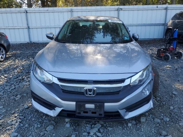 Photo 5 from auction – 2018 HONDA CIVIC LX with VIN 2HGFC2F52JH554266