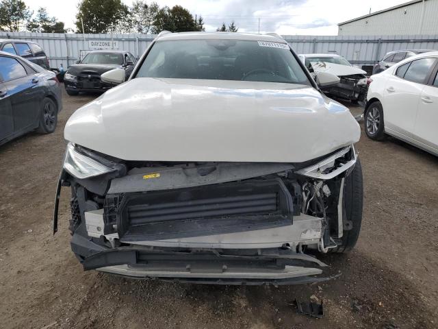 Photo 5 from auction – 2019 AUDI E-TRON PRO with VIN WA1AABGE1KB012724