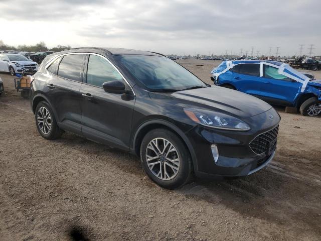 Photo 4 from auction – 2020 FORD ESCAPE SEL with VIN 1FMCU0H62LUB97286
